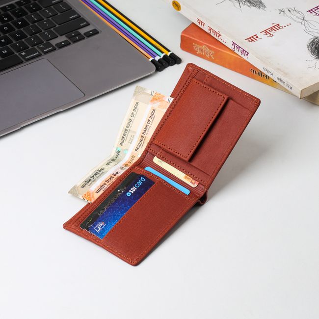 Studio Leather Bifold Wallet