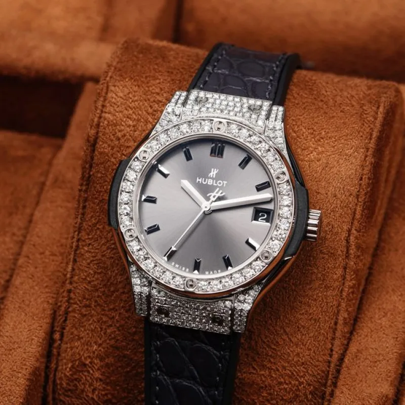 Atelier Cotton Diver Watch
