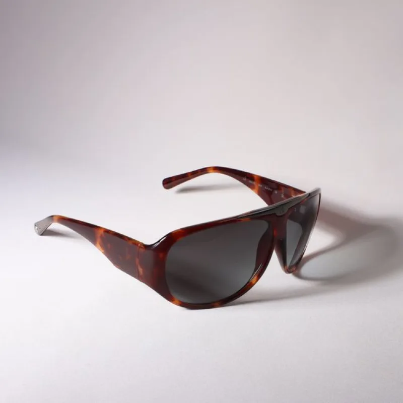 Signature Textured Round Frame