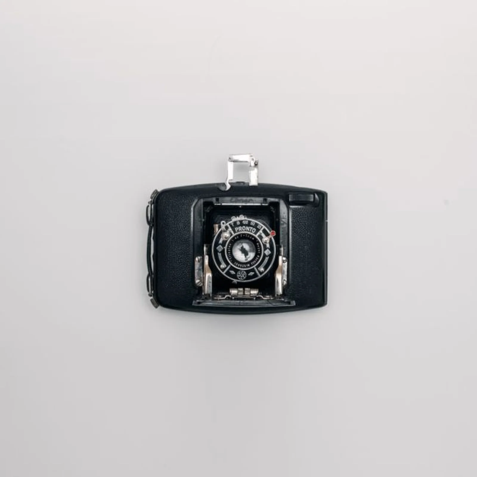 Modern Linen Compact Camera